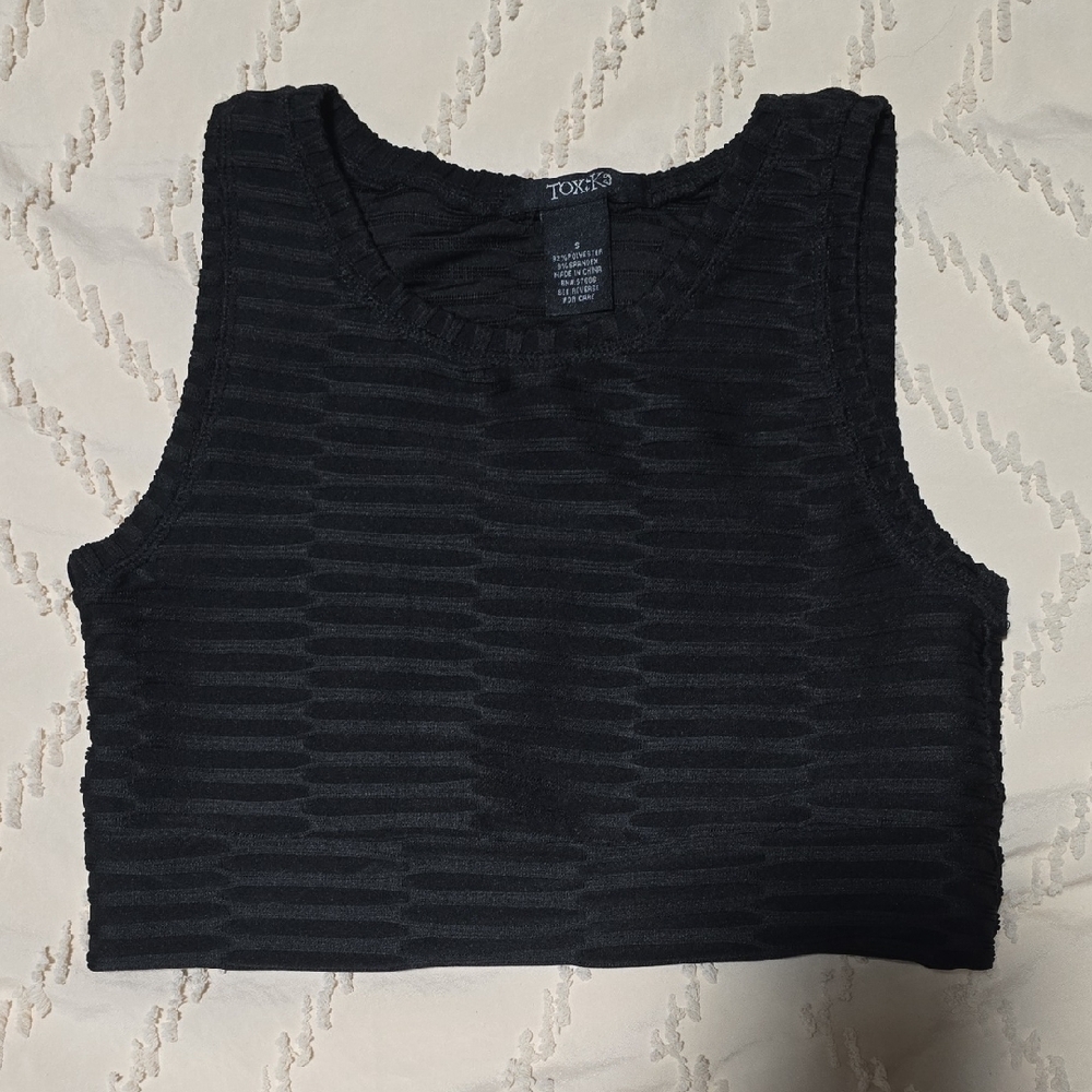 🟣 TOXik Black Ribbed Women's Crop Top